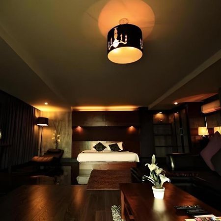 B2 Black Business And Budget Hotel Chiang Mai Exterior photo