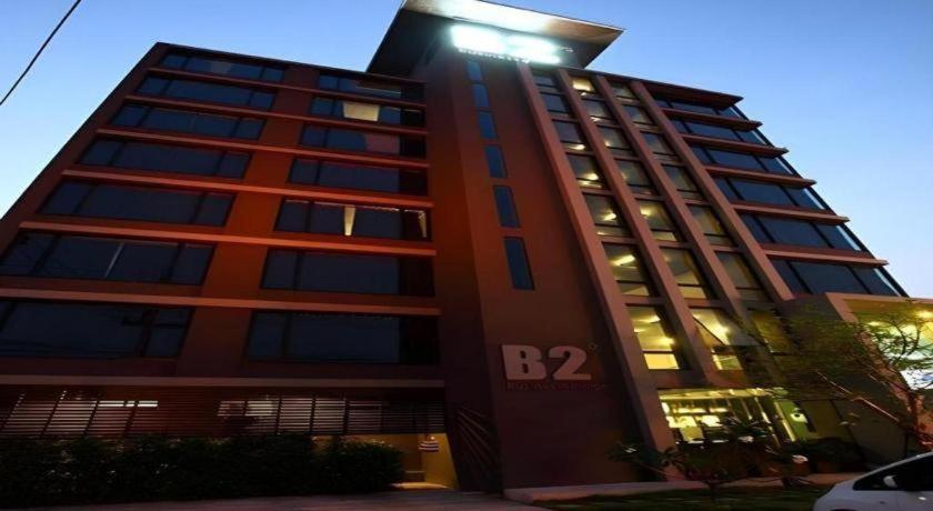 B2 Black Business And Budget Hotel Chiang Mai Exterior photo