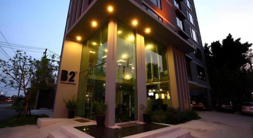 B2 Black Business And Budget Hotel Chiang Mai Exterior photo
