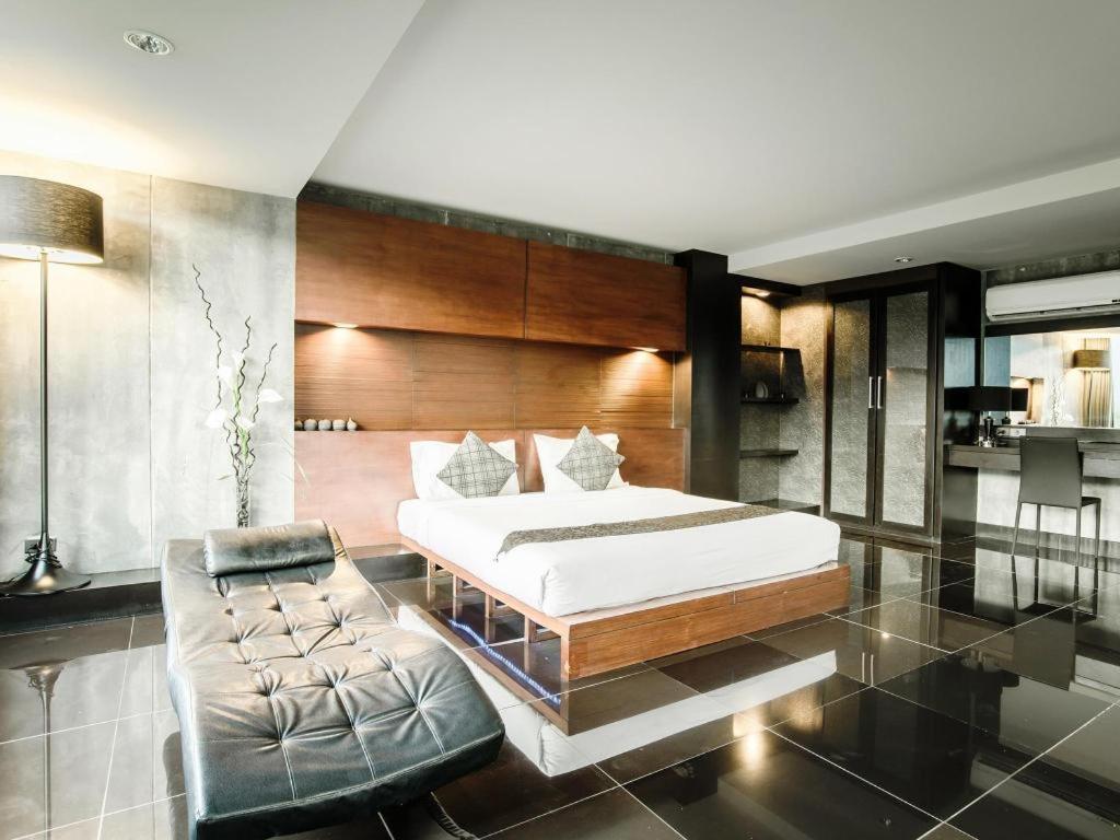 B2 Black Business And Budget Hotel Chiang Mai Exterior photo